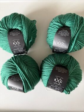 KXC Essential 100% Merino Wool